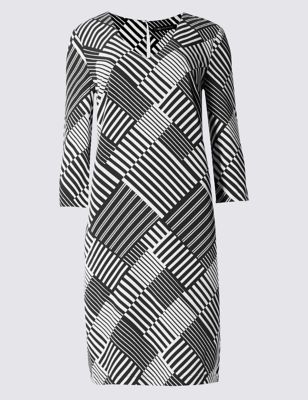 Striped 3/4 Sleeve Tunic Dress
